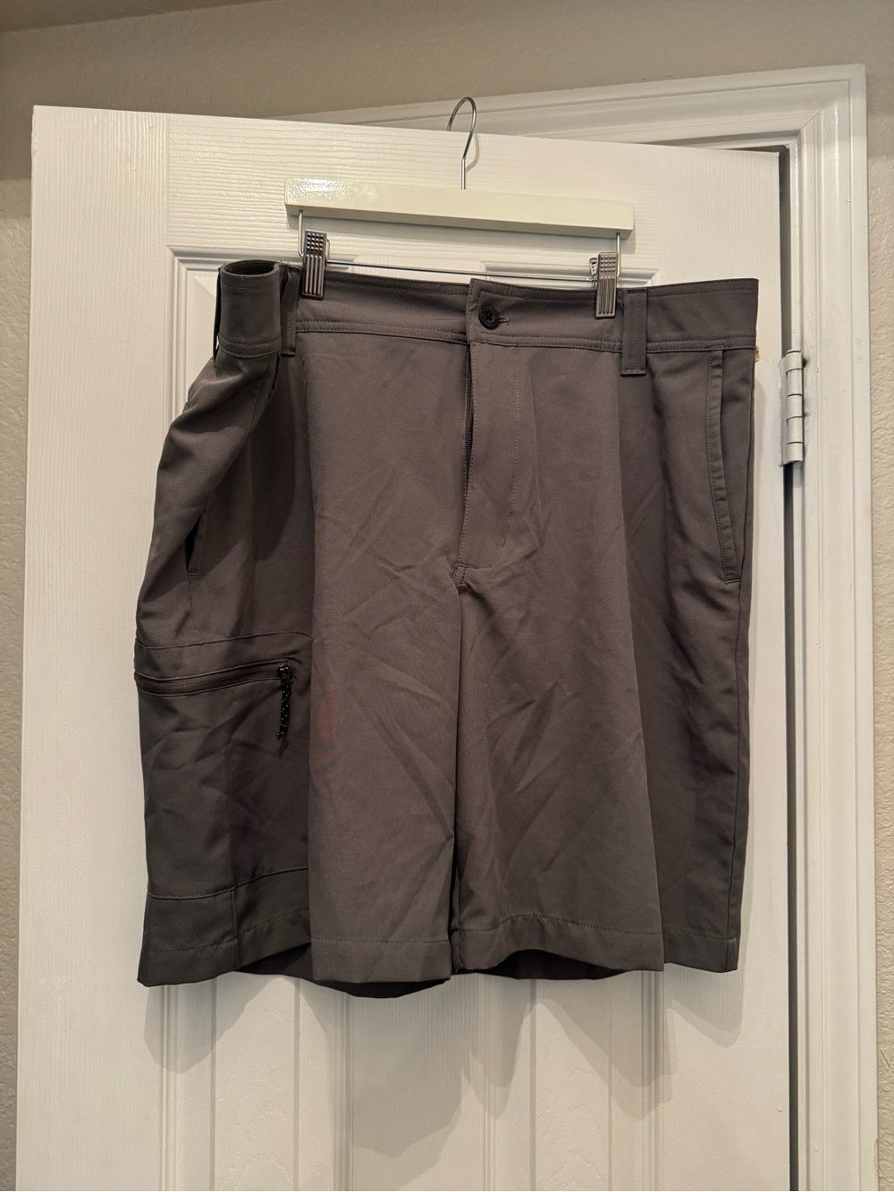 Magellan Outdoors Men’s Aransas Hybrid Shorts - Size 38 NWT